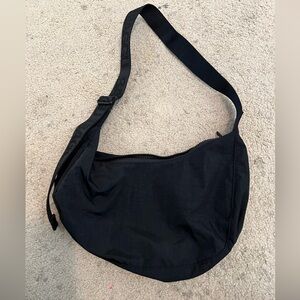 BAGGU CRESCENT BAG
